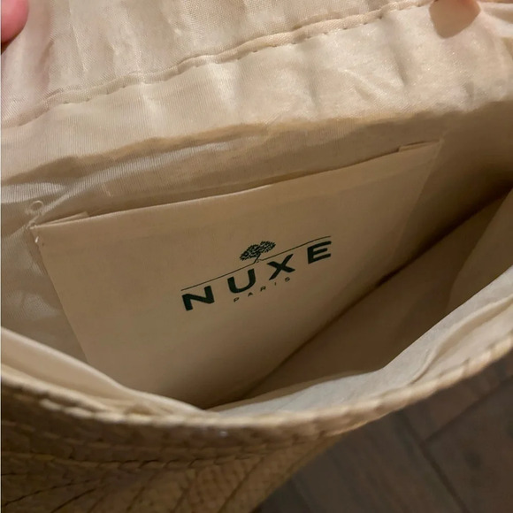 Nuxe Paris Rattan Cross Body Purse - Picture 3 of 3